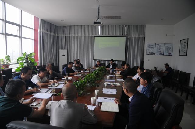 掘進(jìn)公司2017年“百日安全”活動(dòng)正式啟動(dòng)