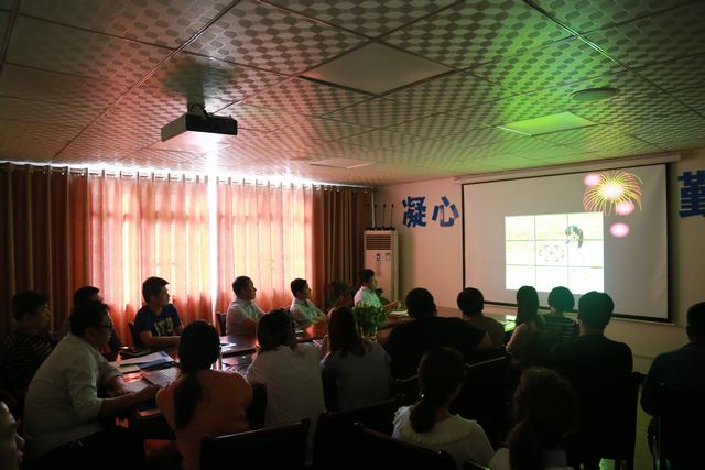 渭南分公司舉辦新聞攝影培訓班