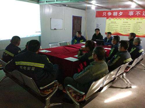 機(jī)電安裝公司:嚴(yán)細(xì)結(jié)合,全力沖刺全年安全生產(chǎn)目標(biāo)