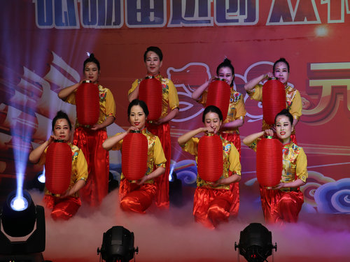 洗選煤運(yùn)營公司：隆重舉辦“砥礪奮進(jìn)創(chuàng)‘雙特’ 追趕超越爭‘百億’”元旦文藝晚會(huì)