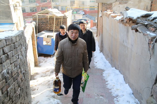 年終送溫暖 關(guān)愛沁心田