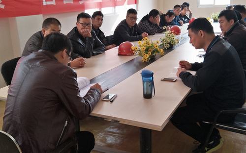 銅煤公司基層黨支部開展“清明祭英烈”教育學(xué)習(xí)活動