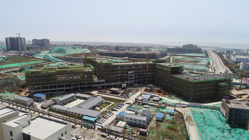 “五一”大干忙 慰問鼓干勁