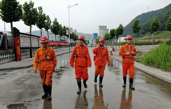 陜煤建設礦建三公司“走動式”管理為安全生產(chǎn)再加“砝碼”