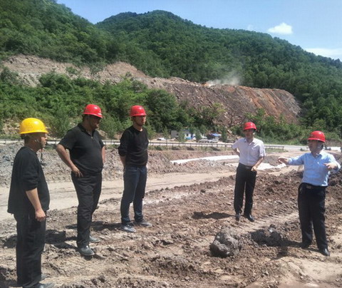 陜煤建設(shè)銅川公司:積極應(yīng)對強(qiáng)降雨天氣 筑牢安全生產(chǎn)防線