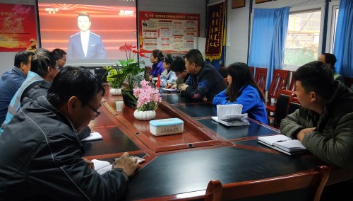 陜煤建設(shè)澄合分公司掀起學(xué)習(xí)先進(jìn)典型爭(zhēng)做先進(jìn)典型新熱潮