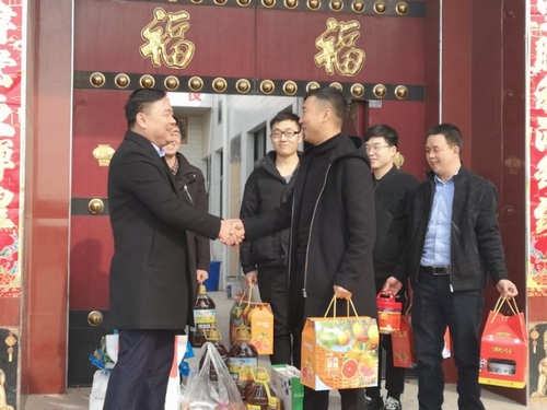 陜煤建設(shè)路橋分公司:慰問一線值守員工