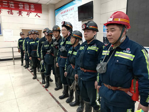 春節(jié)，堅(jiān)守是最美“敬業(yè)福”