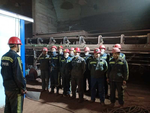 把工程交給你們,我們放心