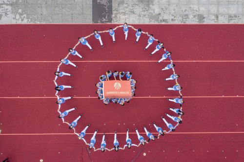 陜煤建設(shè)代表陜煤集團(tuán)榮獲陜西省國資委系統(tǒng)第二屆職工健身運動會健步行“最美團(tuán)隊”獎