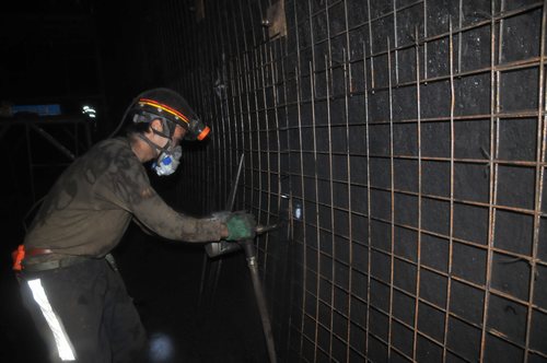 陜煤建設(shè)掘進(jìn)公司:勞動競賽高潮迭起捷報頻傳