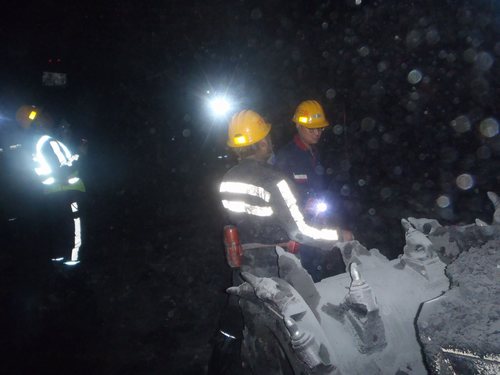 陜煤建設(shè)掘進(jìn)公司：勞動競賽熱情高 紅柳林項(xiàng)目部單日進(jìn)尺59米