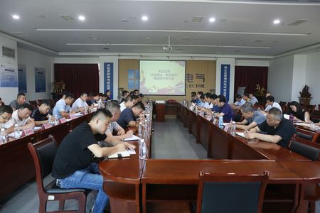 陜煤建設(shè)天工公司召開(kāi)“不忘初心 牢記使命”主題教育兩級(jí)班子學(xué)習(xí)暨“四優(yōu)”黨員表彰會(huì)