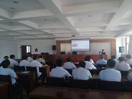 陜煤建設(shè)掘進公司:公開匯報 群眾測評 扭風(fēng)氣正衣冠