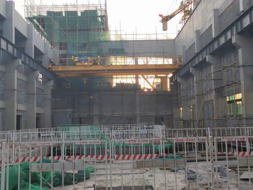 陜煤建設(shè)銅川分公司榆林垃圾焚燒發(fā)電汽機(jī)間鋼吊車(chē)梁軌道工程順利交安