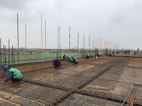 陜煤建設渭南分公司南京金龍項目部追趕超越掀熱潮