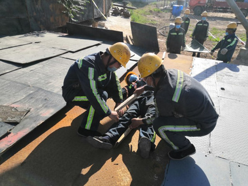 陜煤建設(shè)機(jī)電安裝公司彬長(zhǎng)項(xiàng)目部：開展安全應(yīng)急演練促生產(chǎn)