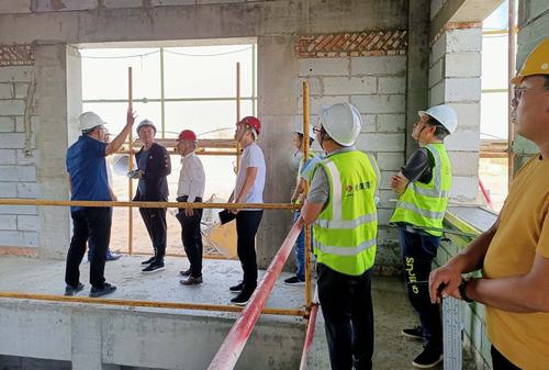 陜煤建設(shè)銅煤公司第八項(xiàng)目部承建的靖神鐵路高家伙場(chǎng)車站主體驗(yàn)收順利通過(guò)