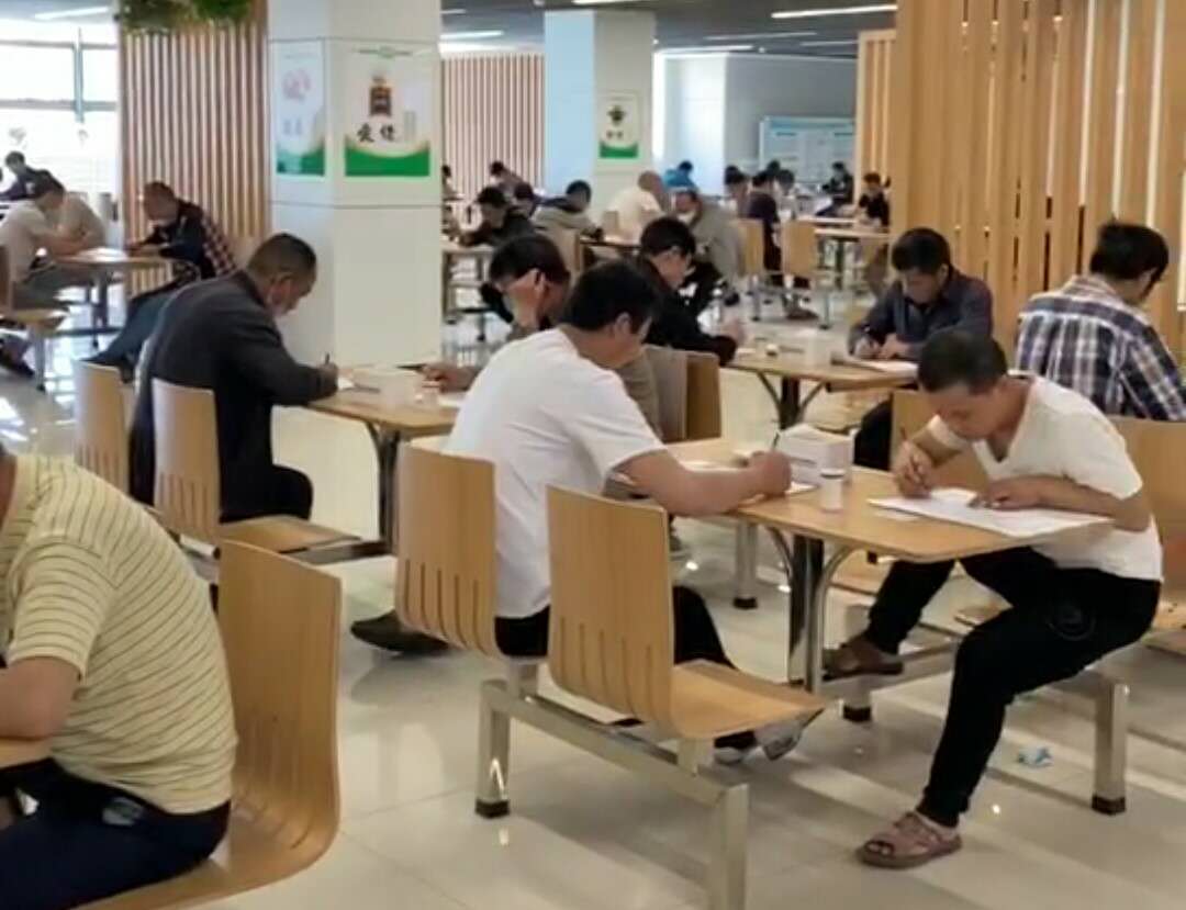 陜煤建設(shè)洗選煤運(yùn)營(yíng)公司小保當(dāng)運(yùn)營(yíng)項(xiàng)目部:“嚴(yán)”字當(dāng)頭抓實(shí)從業(yè)人員入井資格考試