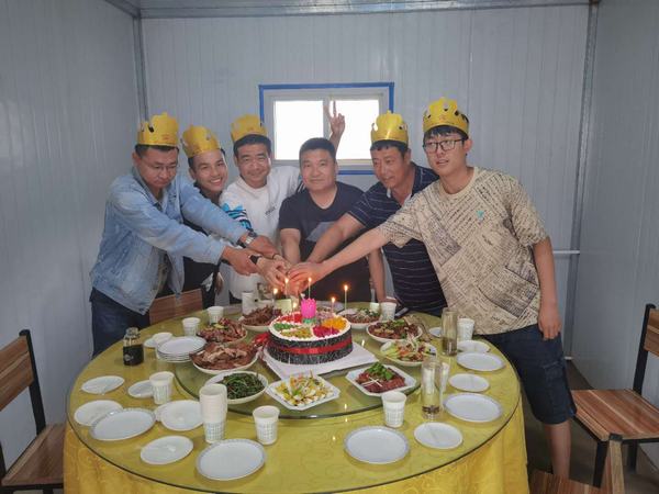 陜煤建設(shè)礦建二公司:暖心生日會(huì)鐫刻盛夏好時(shí)光