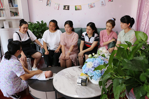 “喂”愛(ài)堅(jiān)持