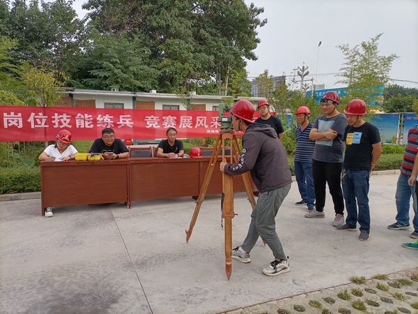 陜煤建設(shè)渭南分公司第五項(xiàng)目部“崗位技能練兵，競(jìng)賽展風(fēng)采”促專(zhuān)業(yè)能力大提升