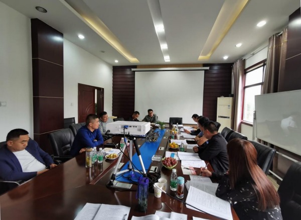 路橋分公司靖神鐵路紅石峽特大橋簡支鋼桁梁橋拼裝首件工程通過驗收