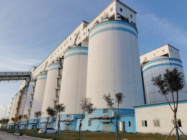 陜煤建設韓城分公司承建的小保當?shù)V業(yè)兩項工程順利通過煤炭行業(yè)優(yōu)質(zhì)工程及“太陽杯”復查驗收