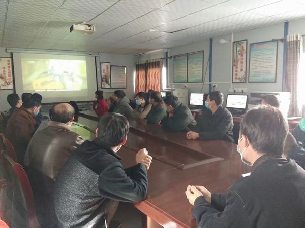 陜煤建設(shè)礦建二公司冶坪項(xiàng)目部:深入學(xué)習(xí)“十四五”緊抓安全“方向舵”