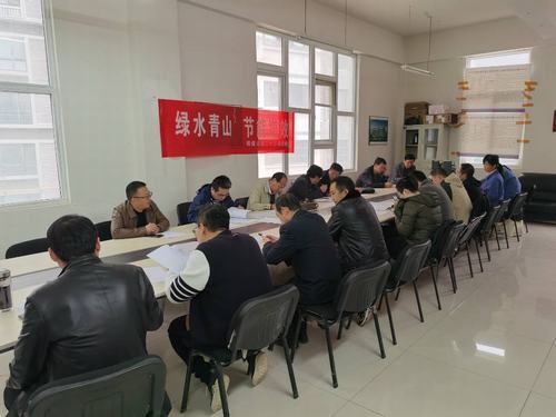 陜煤建設(shè)銅煤公司第二十三項目部承建銅煤一號居住區(qū)1、2、3#車庫順利通過驗收