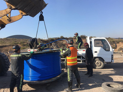 陜煤建設機電安裝公司：迎雪奮戰(zhàn)忙施工