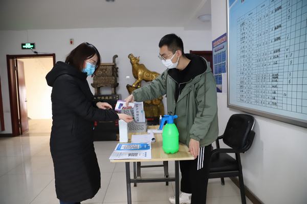 陜煤建設(shè)洗選煤運(yùn)營公司:疫情防控不松懈,安全生產(chǎn)“把三關(guān)”