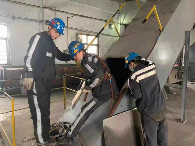 陜煤建設(shè)洗選煤運(yùn)營(yíng)公司紅柳林洗煤廠項(xiàng)目部：打響春季設(shè)備檢修攻堅(jiān)戰(zhàn)