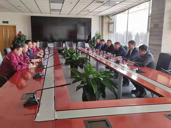 寧興剛赴內(nèi)蒙古推進項目建設(shè)