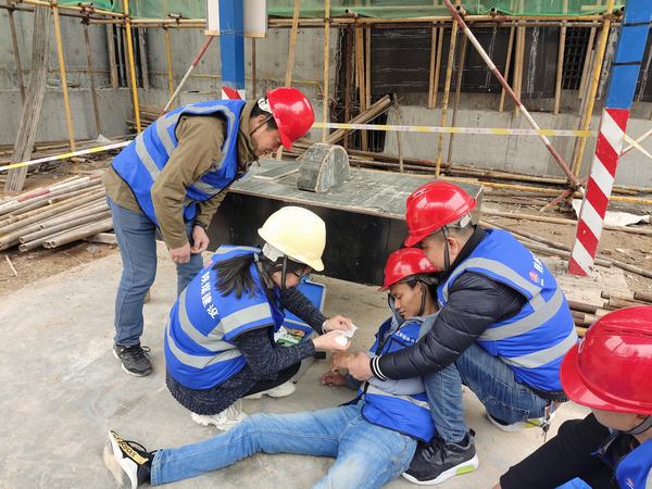 陜煤建設(shè)韓城分公司土建四項(xiàng)目部：增強(qiáng)安全意識(shí) 應(yīng)急演練正當(dāng)時(shí)