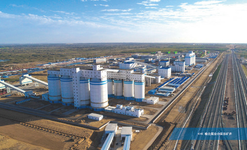 陜煤建設天工公司承建的小保當煤礦選煤廠末煤倉工程 順利通過煤炭行業(yè)優(yōu)質(zhì)工程、“太陽杯”復查驗收