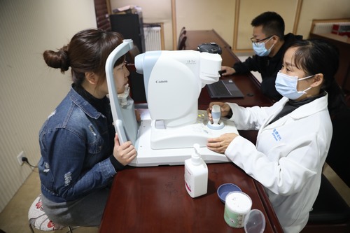 陜煤建設路橋分公司關(guān)愛職工健康助力施工大干