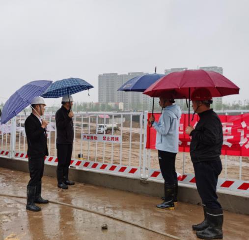 陜煤建設(shè)空港新城項目部“防汛”、“趕工”正當(dāng)時