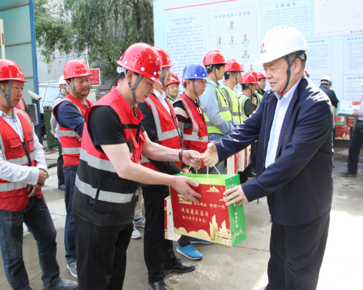 【五一領(lǐng)導(dǎo)慰問專題】陜煤建設(shè)各領(lǐng)導(dǎo)深入基層慰問指導(dǎo)工作