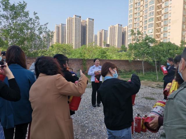 設(shè)計(jì)研究院開展消費(fèi)安全知識(shí)培訓(xùn)及演練