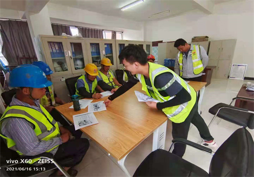 陜煤建設(shè)咸陽分公司各項目部開展“安全咨詢?nèi)铡被顒?></div>
                                <div   id=