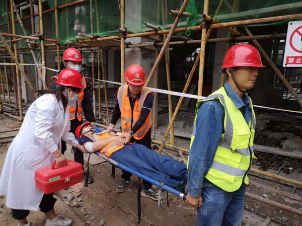 陜煤建設(shè)漢中分公司應(yīng)急演練活動形式多樣