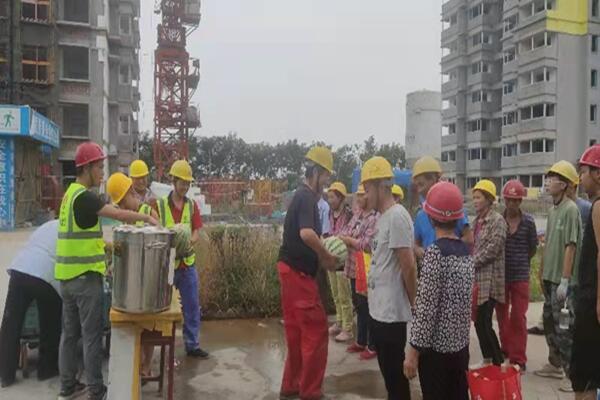 陜煤建設(shè)咸陽分公司第五項目部多舉措開展防暑工作