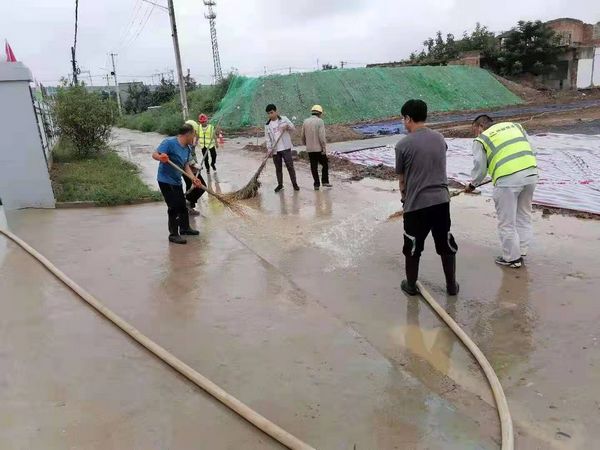 陜煤建設(shè)天工公司渭陽佳苑項目“雨季三防”有妙招，未雨綢繆早預(yù)防