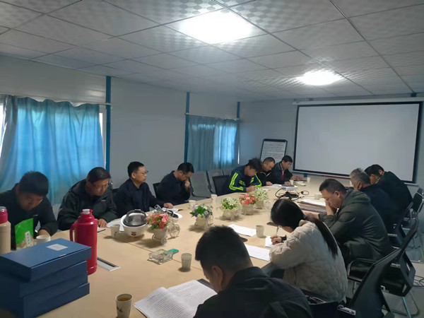 陜煤建設(shè)機(jī)電安裝公司玉華項目部安裝工程順利通過竣工驗收