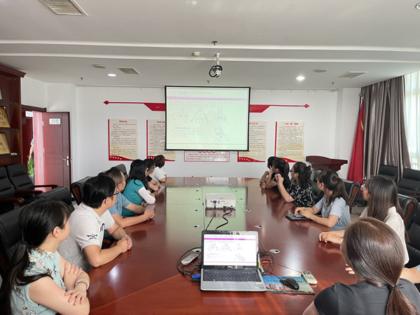 建設(shè)集團(tuán)大秦置業(yè)公司:情暖“半邊天” 工會在行動