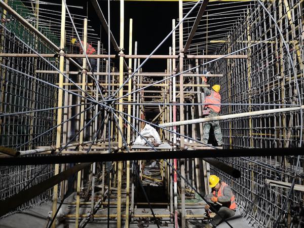 陜煤建設銅煤公司第六項目部晝夜奮戰(zhàn)，打響進度保證攻堅戰(zhàn)