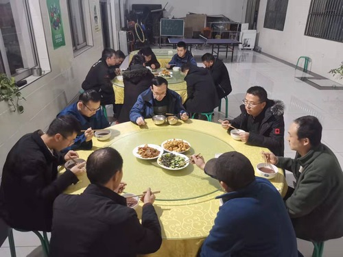 陜煤建設(shè)路橋分公司：這個臘八我們一起同‘粥’共濟