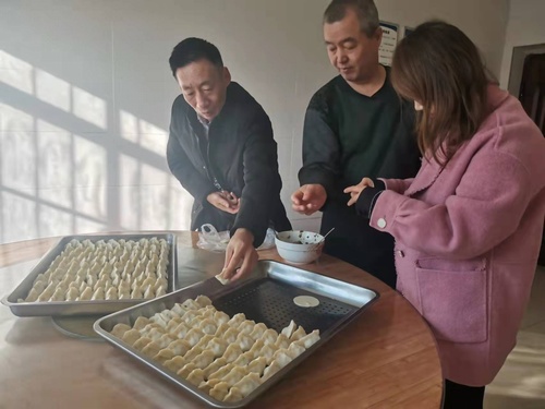 陜煤建設(shè)路橋分公司渭南項目部眾志成城共抗疫，細微之處暖人心