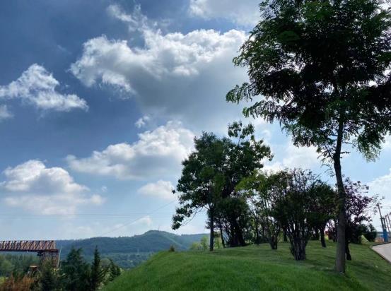 不負(fù)春光，美好自來(lái)